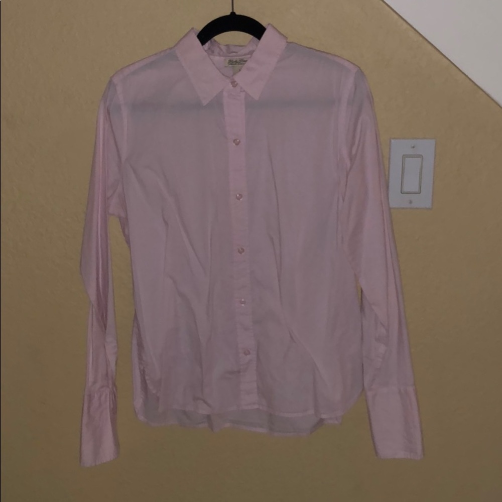 Women’s long sleeve pink shirt